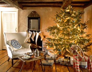 37 Ideas to Trim Your Christmas Tree